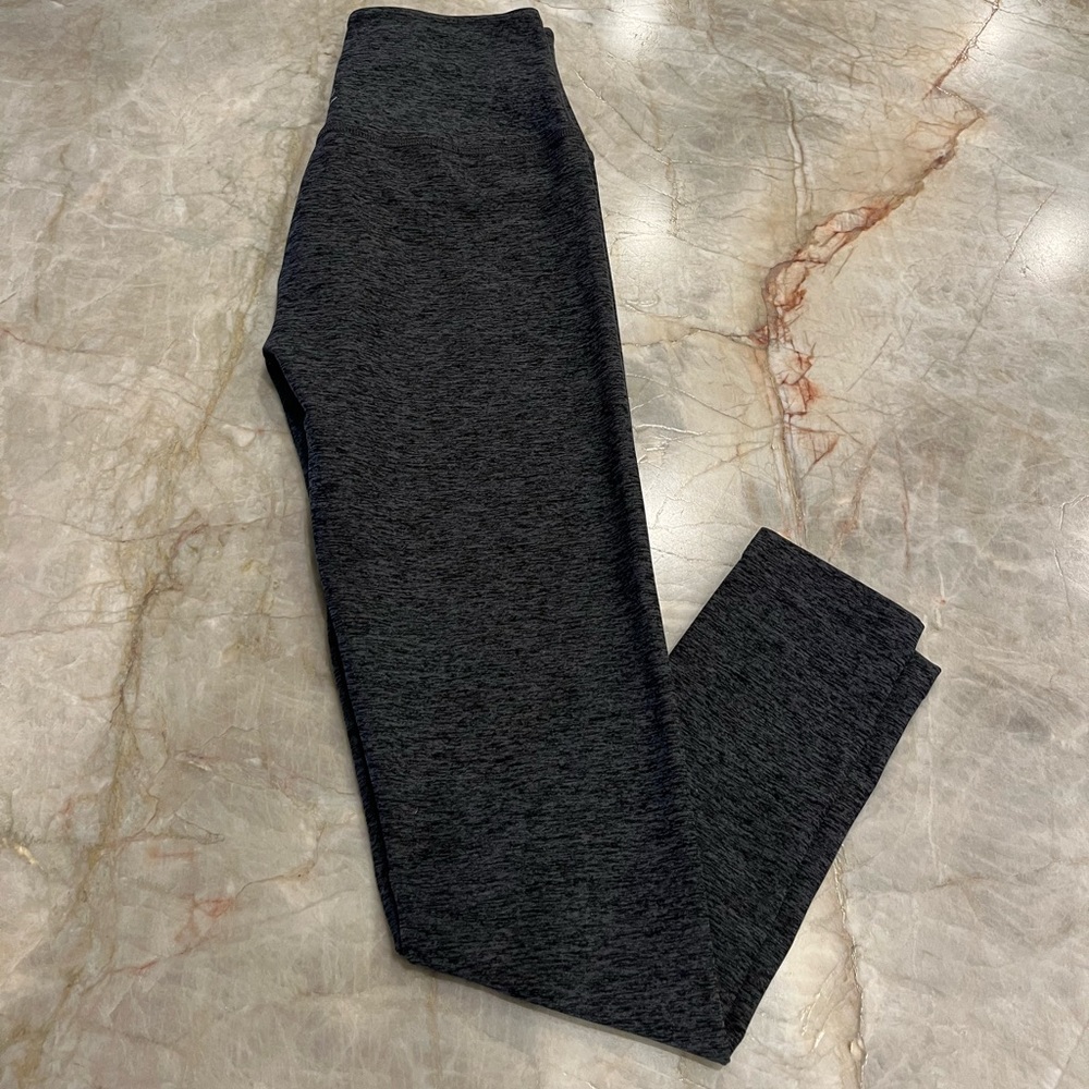 BNWOT Beyond Yoga SpaceDye Leggings